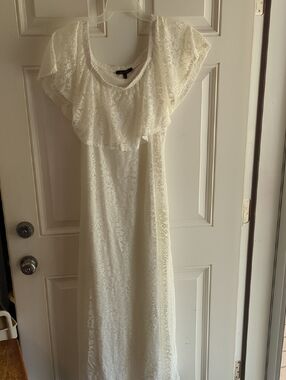Ivory Lace Maxi Dress with Flutter Sleeves